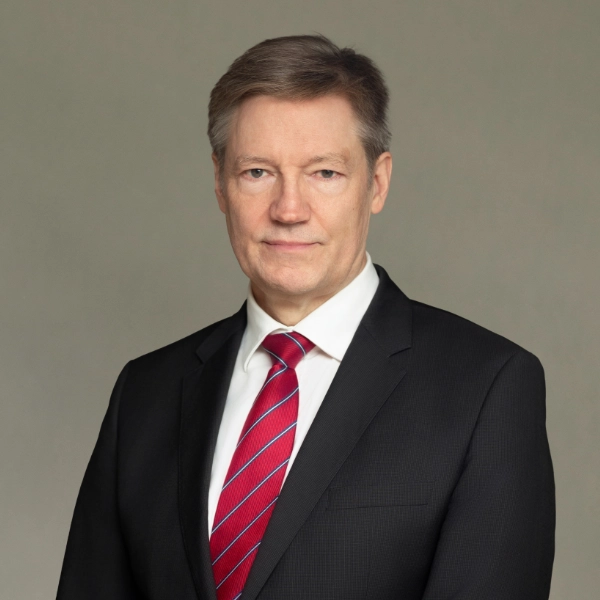 Dr. Reinhard Hirsch